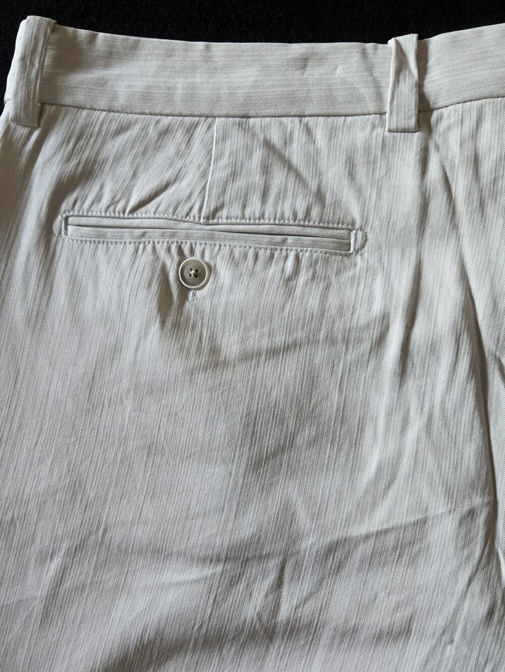 Tommy Bahama Pants Mens 38x28 Beige 80% Silk Blend Straight Leg Pleated Front